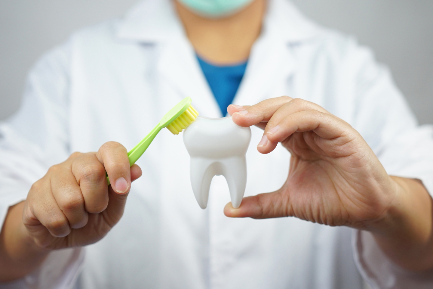 Nighttime Habits That Harm Your Teeth & Gums