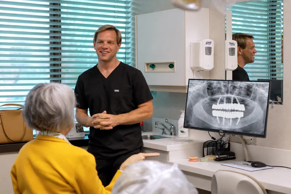 Benefits of dental implant