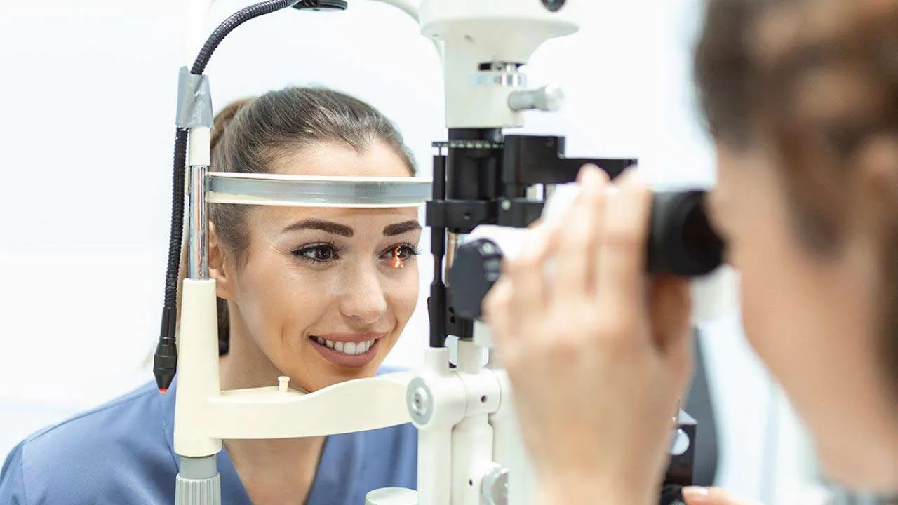cataract vision test eye diagram