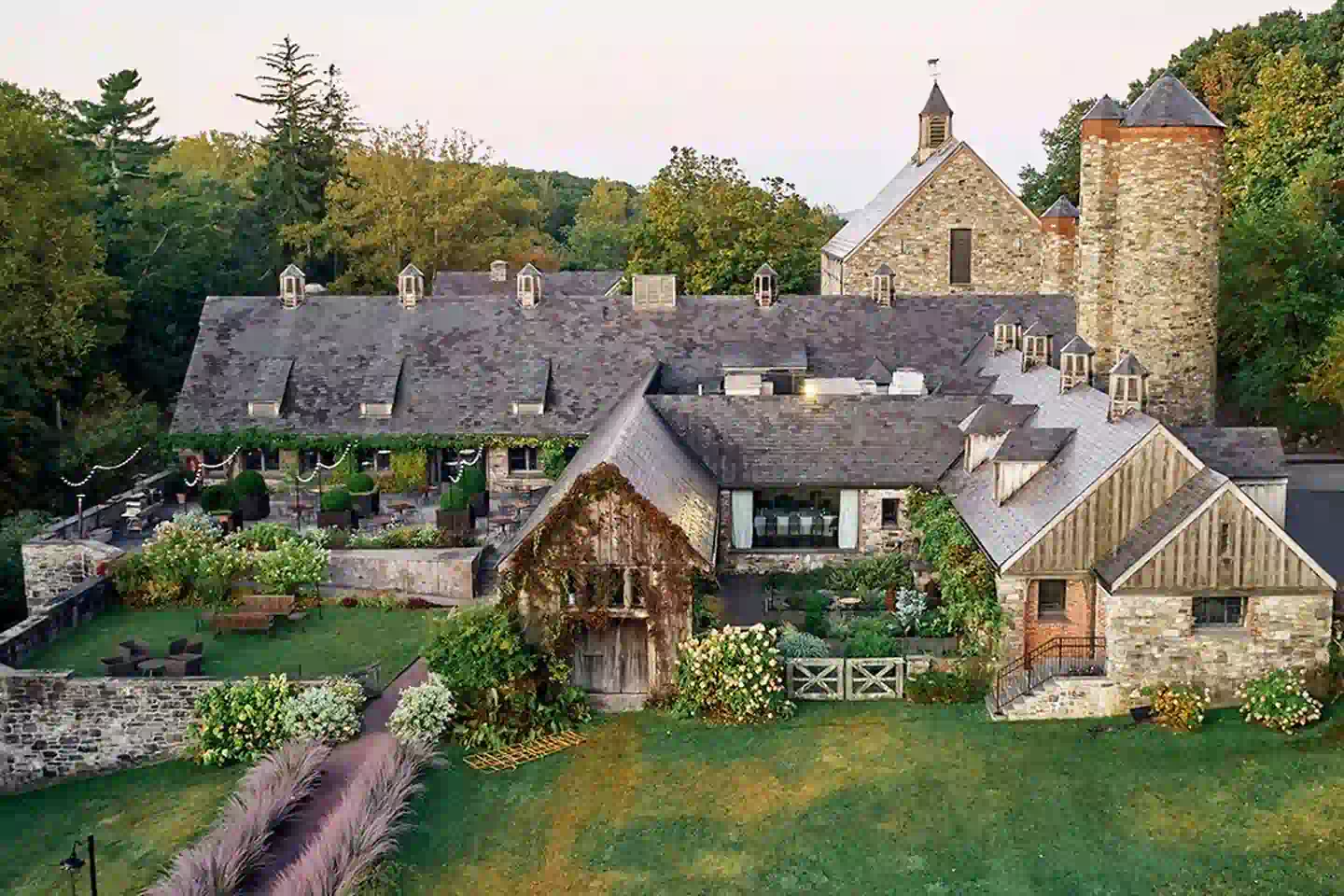 Local Shopping and Dining Experiences in Sleepy Hollow, NY