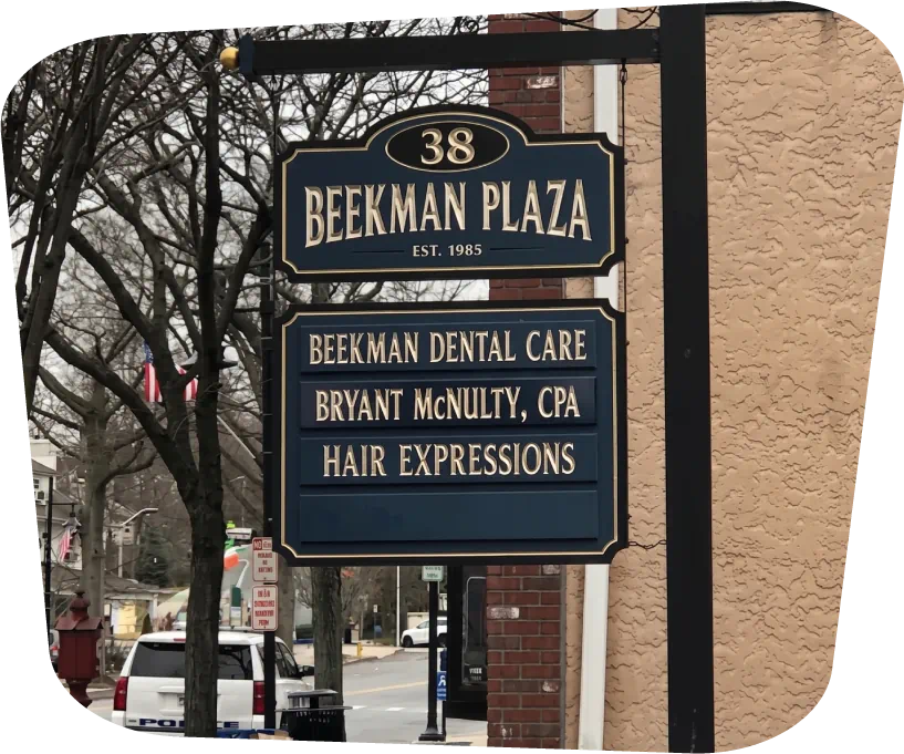 Beekman Plaza in Sleepy Hollow, NY Logo