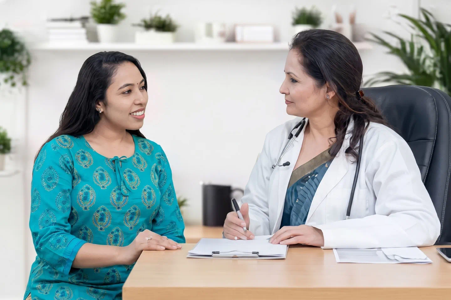 Signs You Should Not Ignore: When to Visit a Gynecologist