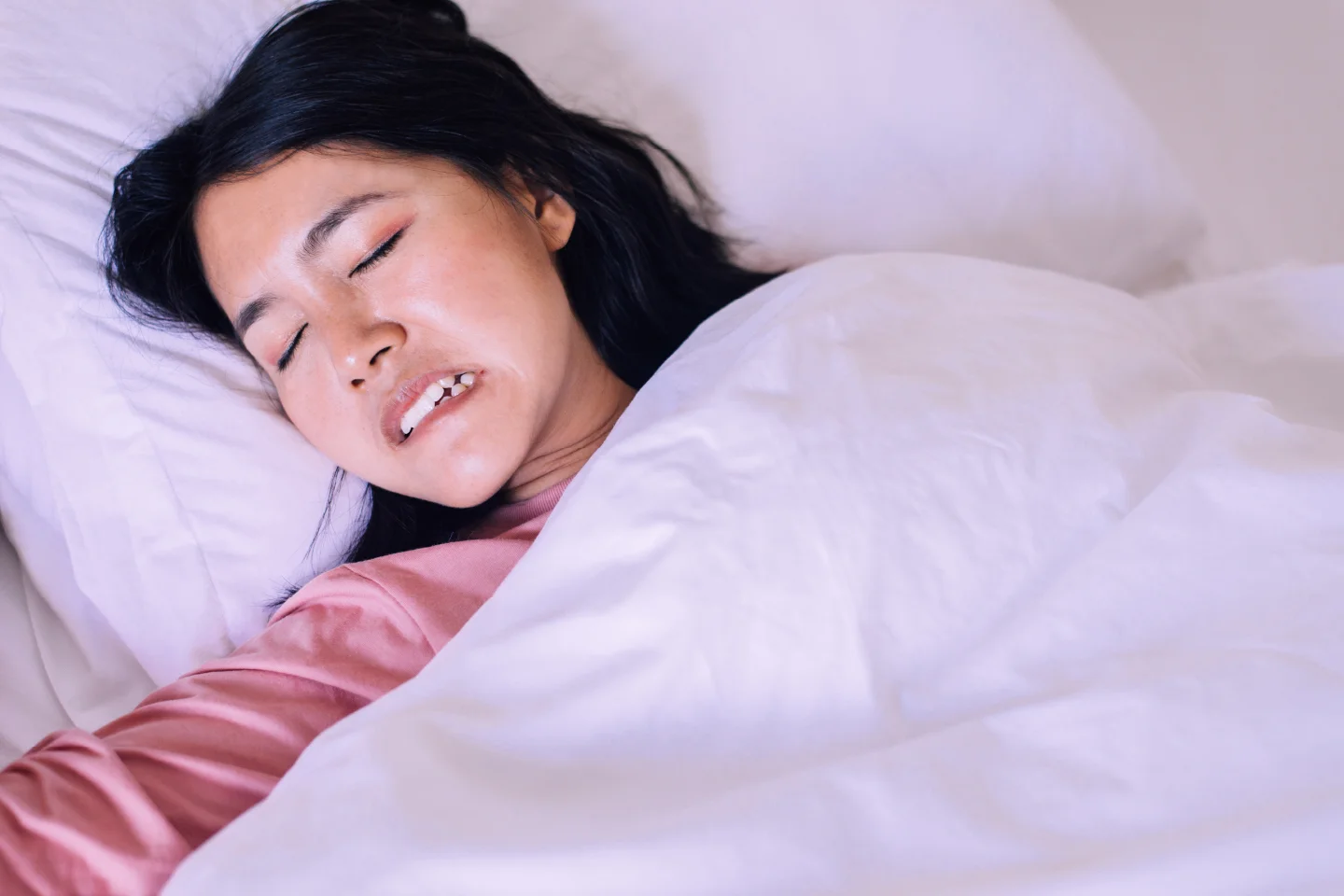 Can Teeth Grinding Cause TMJ? Symptoms & Relief