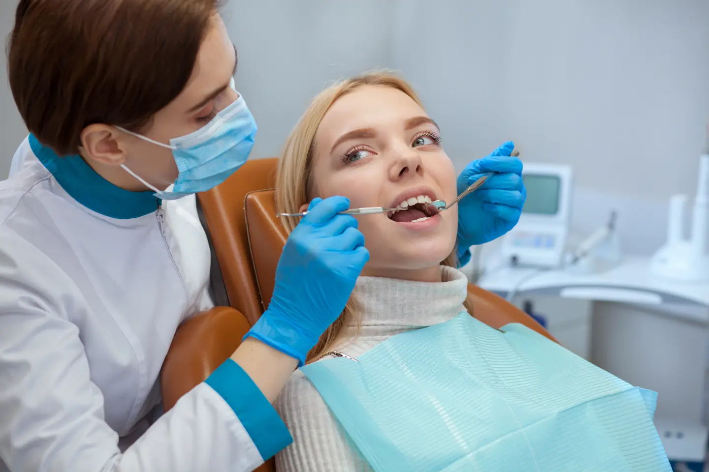 Healthy smile with graphic illustration of probiotics balancing bacteria in the mouth.