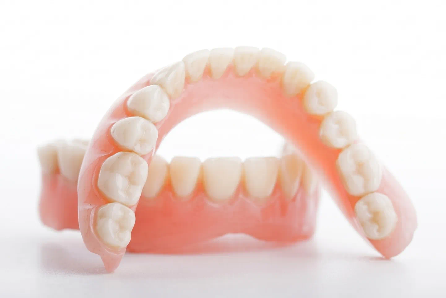 Partial vs Full Dentures: Which Option Is Right for You?