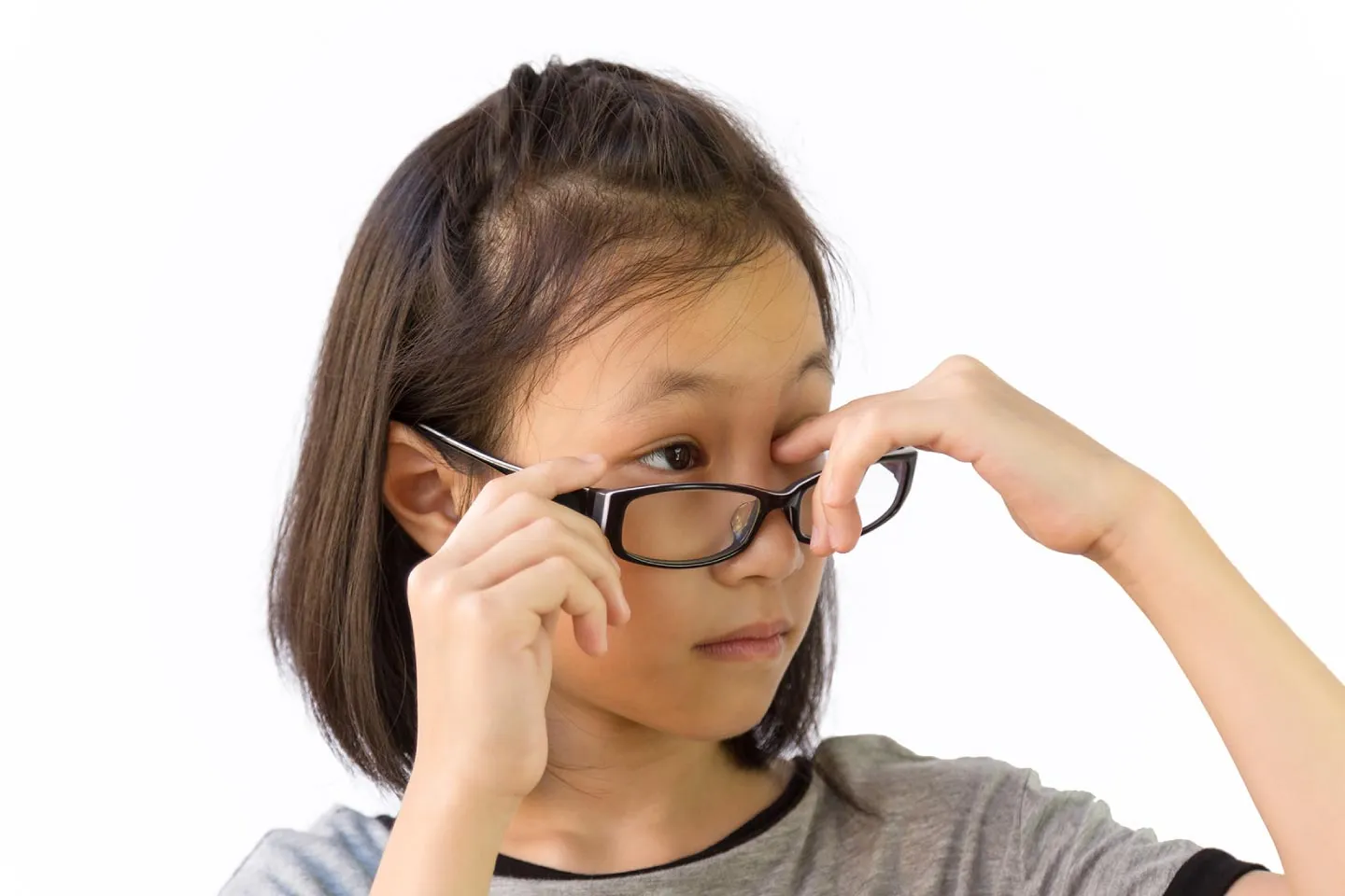 Help! My Child Doesn’t Want to Wear Glasses!