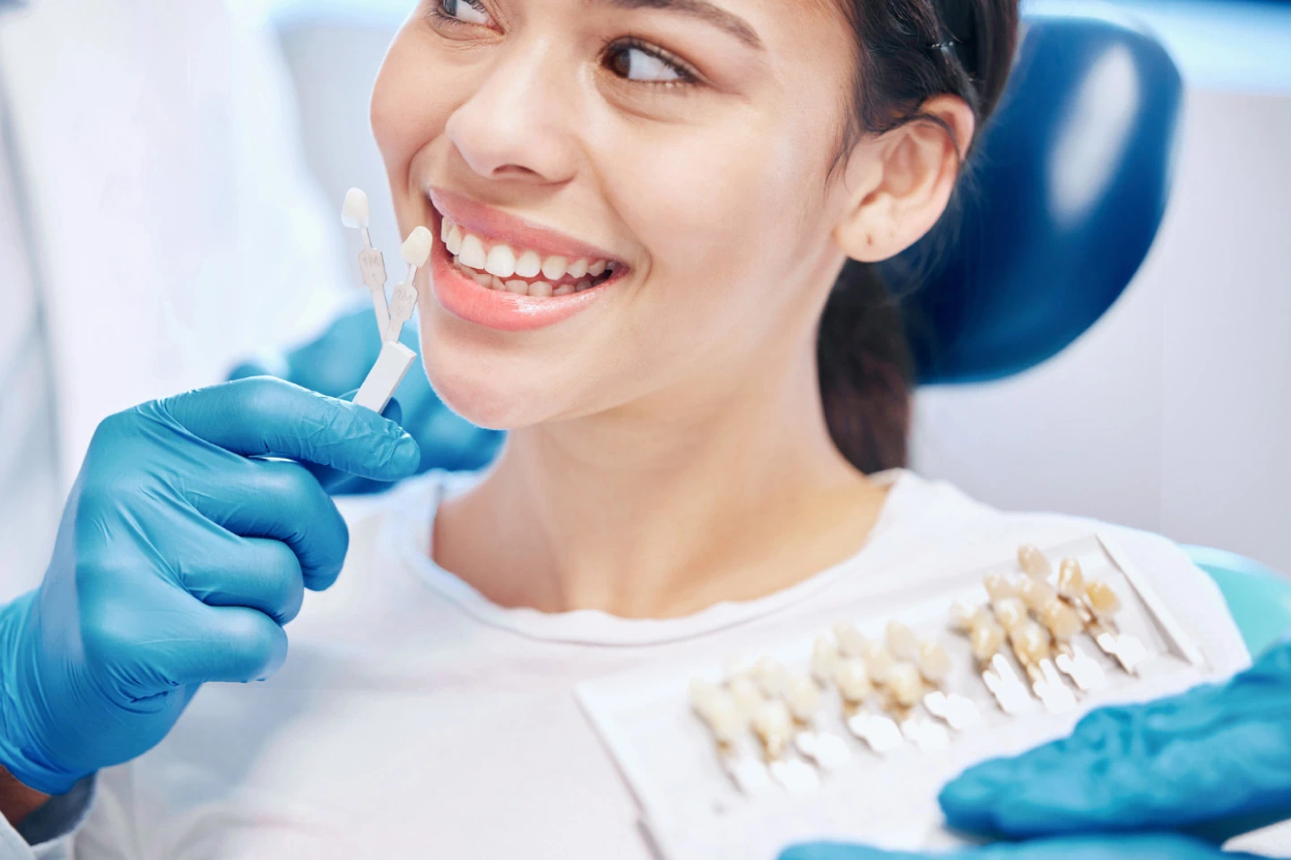 Veneers Vs Crowns: Which One Is Right For You?