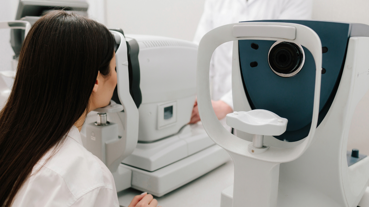 OCT Eye Scan: See What It Detects in Your Retina