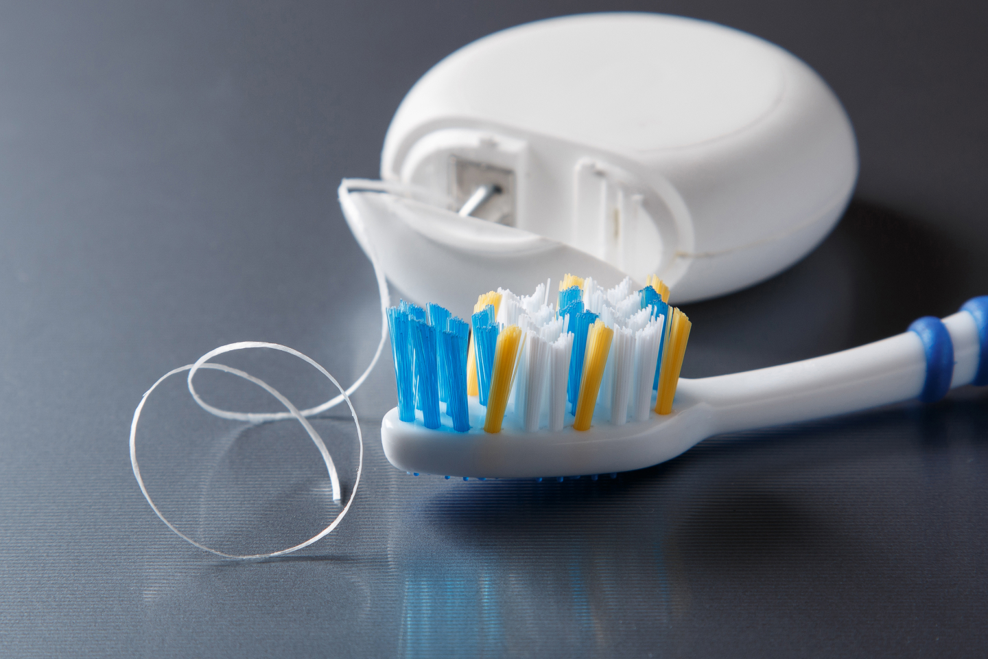 How to Floss Your Permanent Retainer - Schaumburg, IL