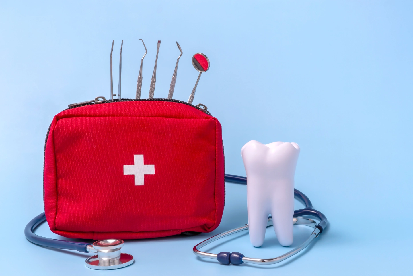 Emergency Dental Kit Essentials | Family Dentist in Glendale Heights, IL