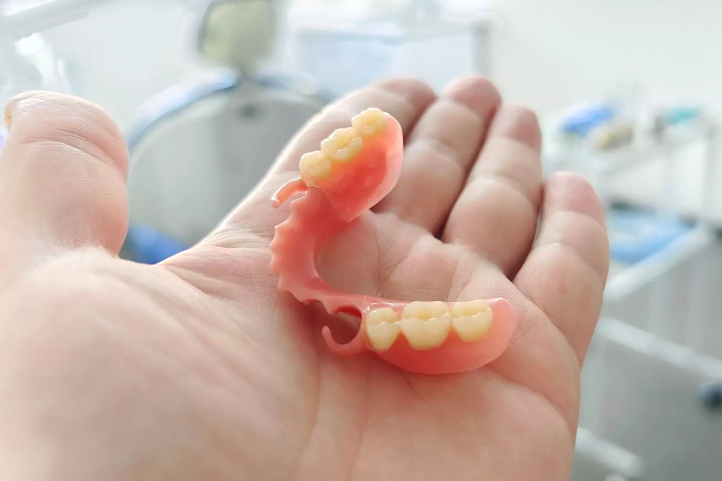 Dentures: Types, Materials And Caring