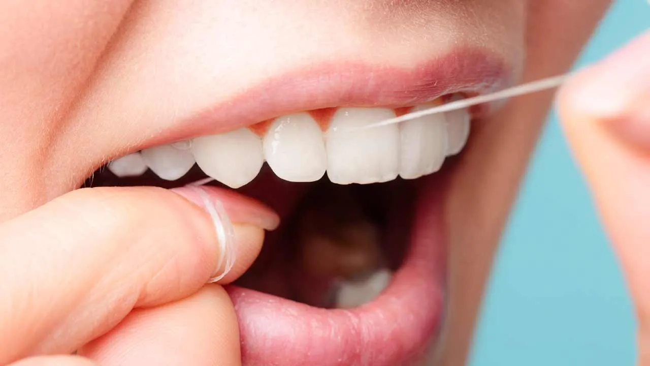 To Floss or Not to Floss? – Here’s the Clear Answer for a Healthier Mouth