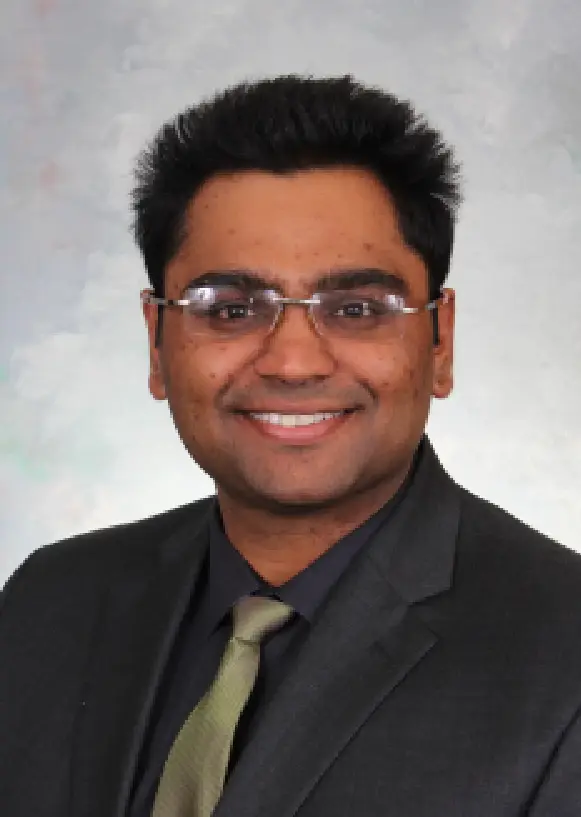 Dr Sunit Jain, expert doctor at springfield Dental