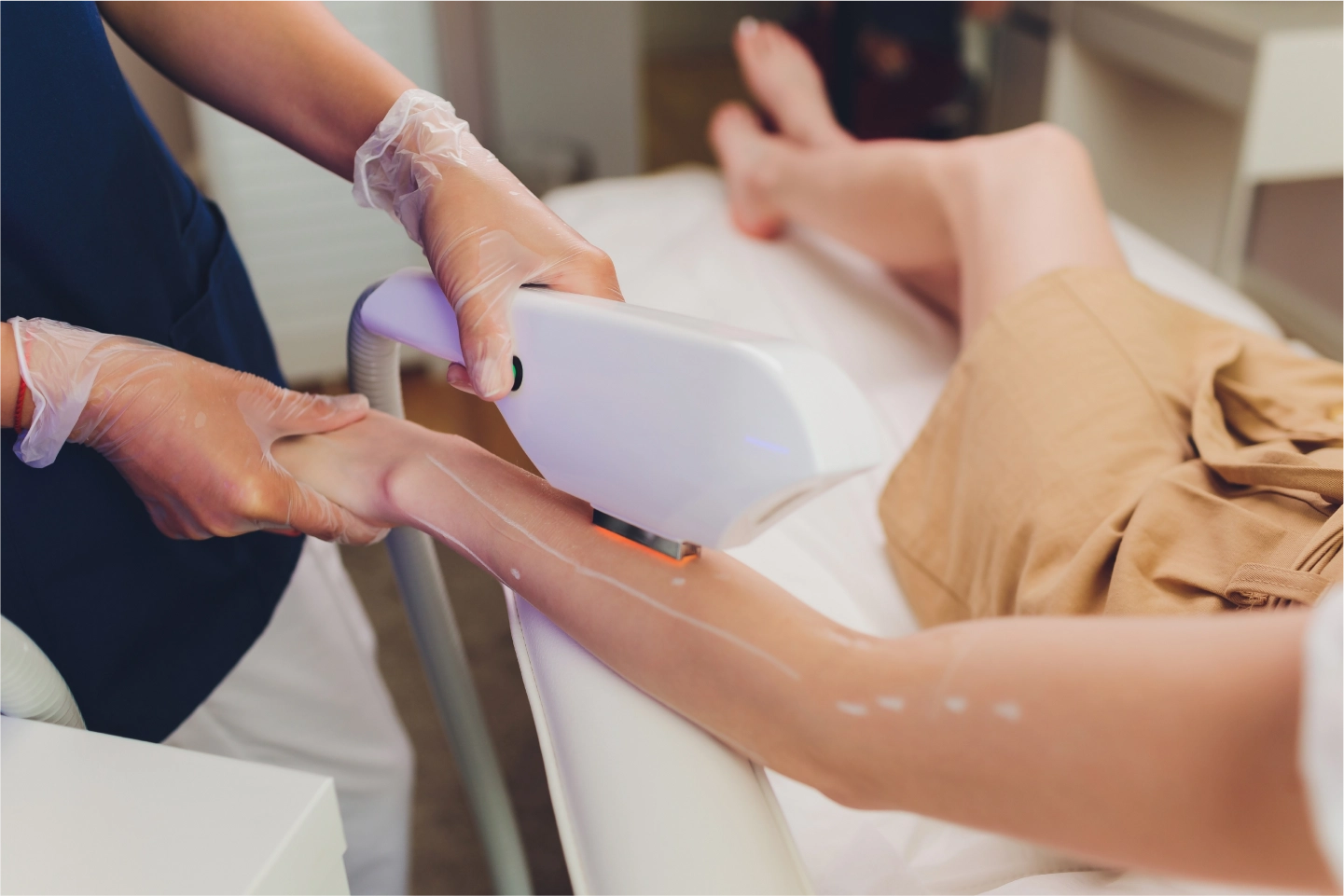 Tired of the Razor? Laser Hair Removal vs. Old-School Methods