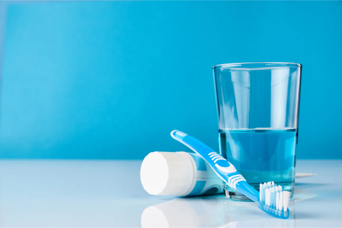 How to Choose the Right Toothpaste and Mouthwash | Spring Dental