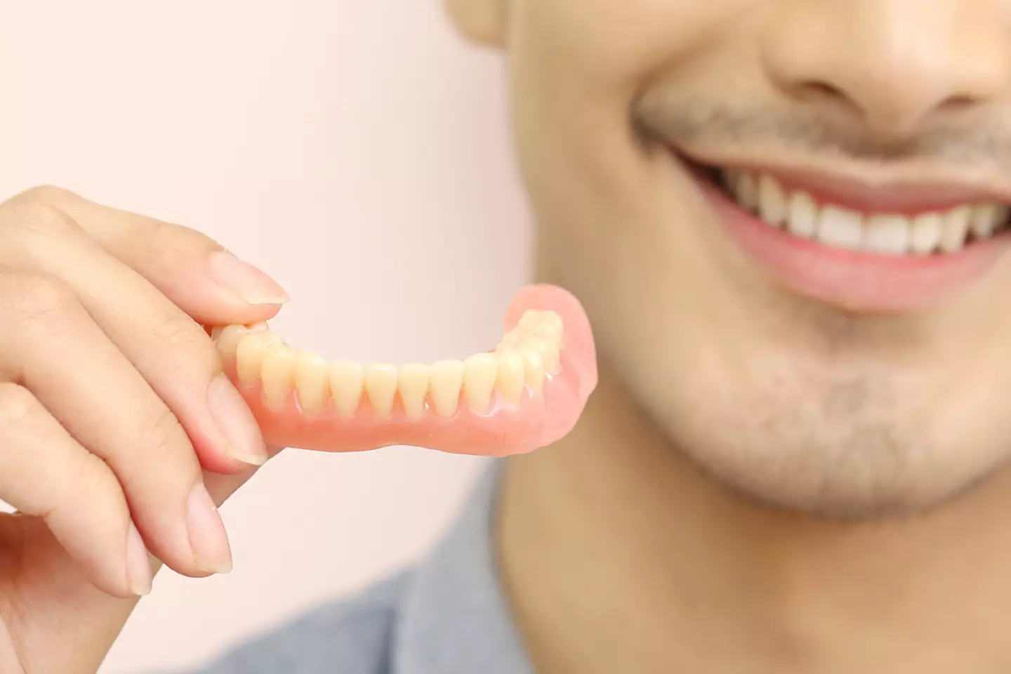 3 Tips for New Denture Users