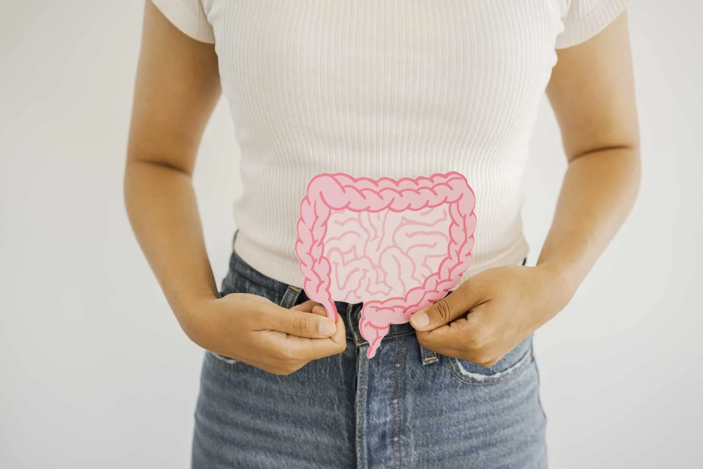 Healthy meal and exercise illustration to reduce risk of colorectal cancer