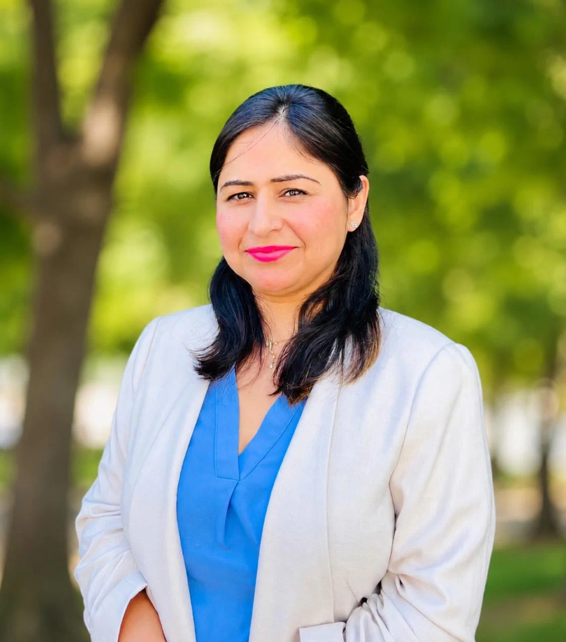 Neetika Thukral, DDS