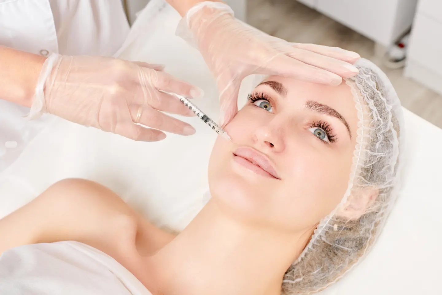 Volbella XC vs Ultra XC: Which Juvéderm Lip Filler Is Right?